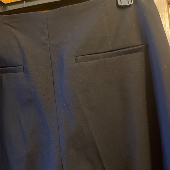 NWT Gorgeous Exquise Black Pants with Gold Buckle Detail From Anthropologie. Lg. - Picture 9 of 16